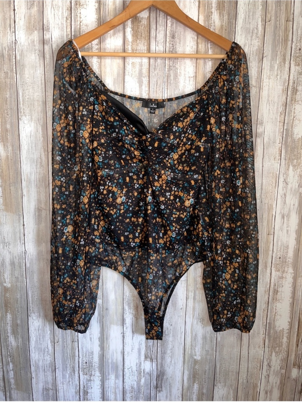 Lulus Black Floral Twist Front Sheer Sleeve Bodysuit Size Large - Picture 2 of 7